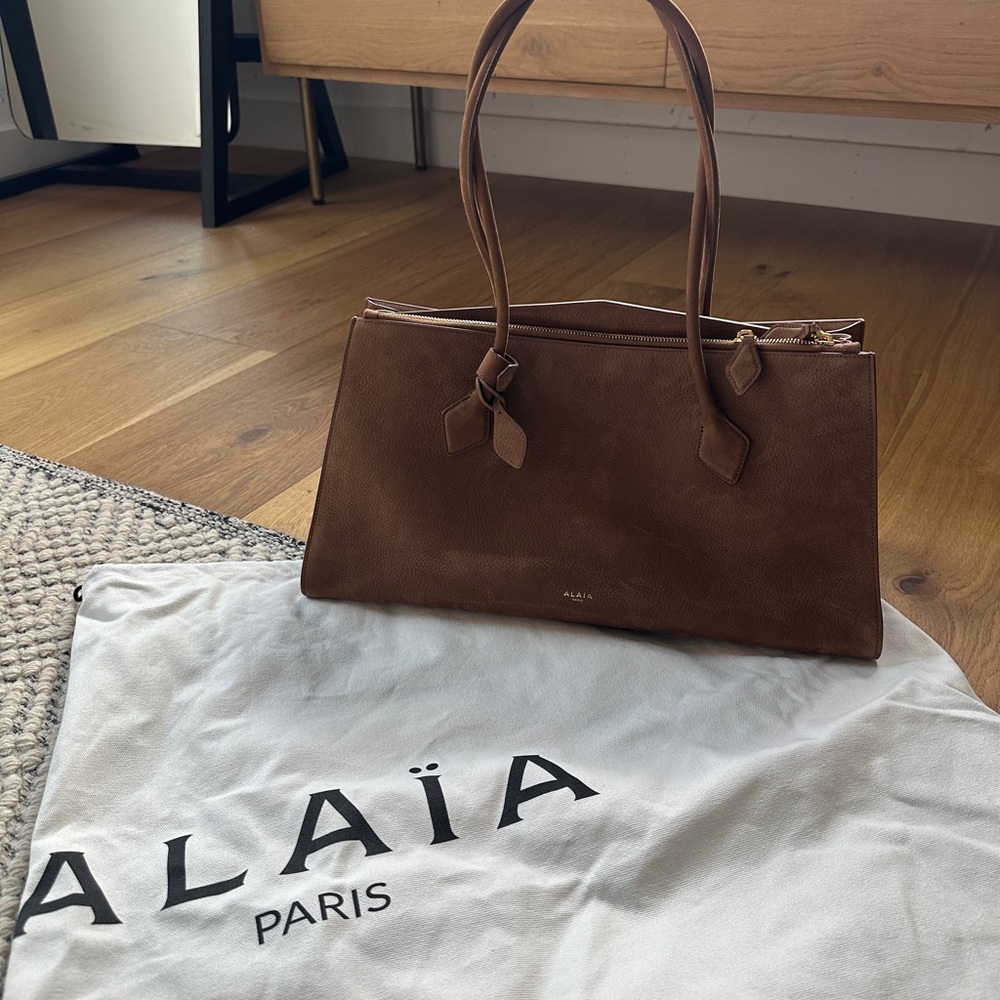 LE TECKEL TOTE BAG IN NUBUK CALFSKIN